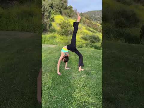 HOW WOULD YOU DO? 💚🤸🏽‍♀️ @annamcnulty #tiktok Challenge #viralshorts  #shortsfeed