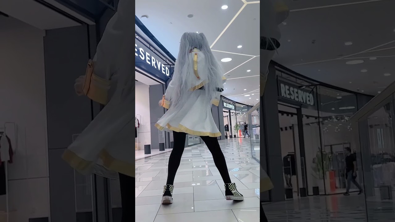 Funny Frieren dance #cosplay #cosplayer #anime #frieren #frierenbeyondjourneysend