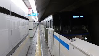 横浜市営地下鉄3000R形3521F 普通あざみ野行き 北新横浜駅到着