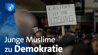 Junge Muslime äußern sich zu Demokratie