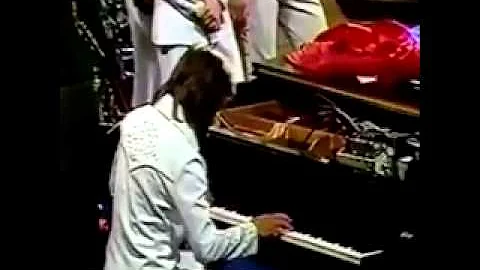 Tony Brown Playing Keys with Elvis Presley