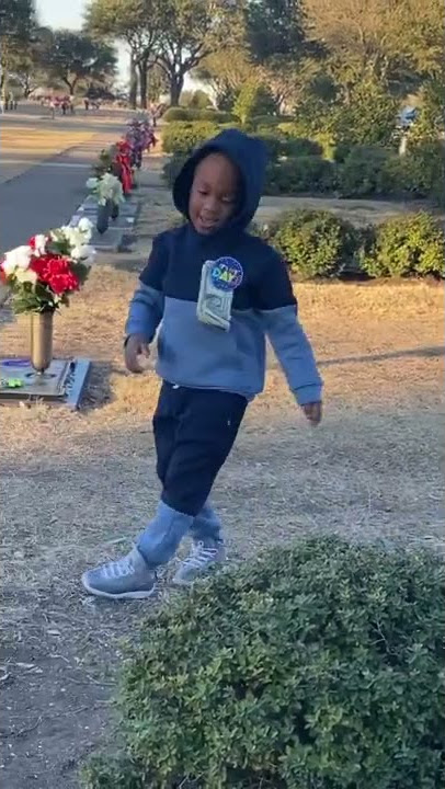 Do Yo Dance Lil Tr3! Long Live Lil Melvin! #Mo3 #LilTre #Boosie #MopWithIt #BrendaSon
