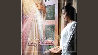Video thumbnail of "Litzy Alvarado - Danos la Paz"