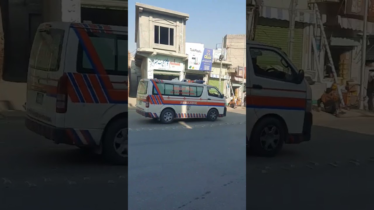 Batkhela Bazaar, Rescue 1122 Runing To Accident Spot. Kpk, Pakistan.