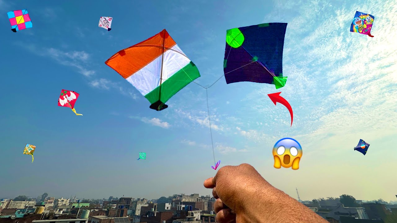 Kite Catching | Caught Kites 😱 On Roof | 1 Panni ki patang looti | Kite