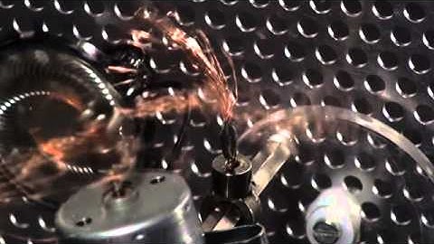 Experiment n°7 - ECAL/Marcello Pautasso - Workshop with Pe Lang