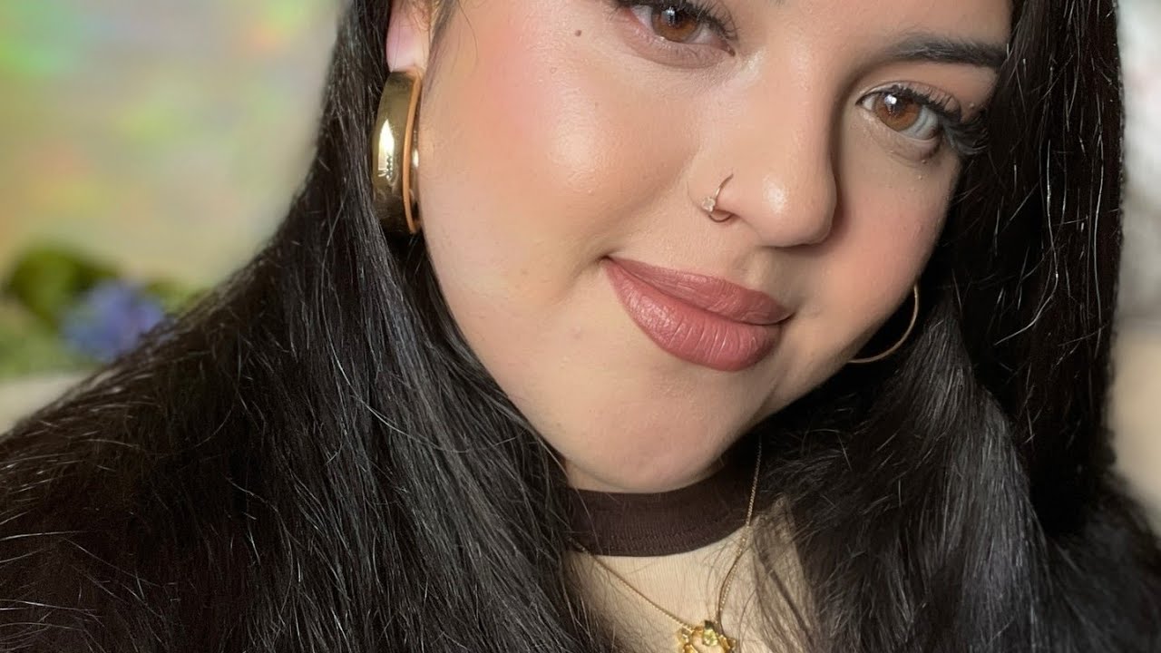 Annika (ˊᵕˋ)♡.°⑅ | BBW | SSBBW 