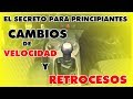 cambios de velocidad y retrocesos en auto estándar por velocímetro