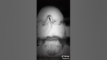 Tom Segura with the serial killer vibes #tomsegura #ymh #comedy #funny