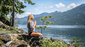 5 Min Meditation Anyone Can Do Anywhere | Re-Center & Clear Your Mind
