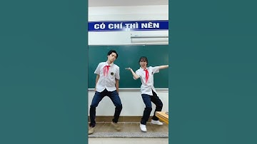 Quẩy tung lớp ngày khai giảng 😂 Hậu Hoàng #shorts