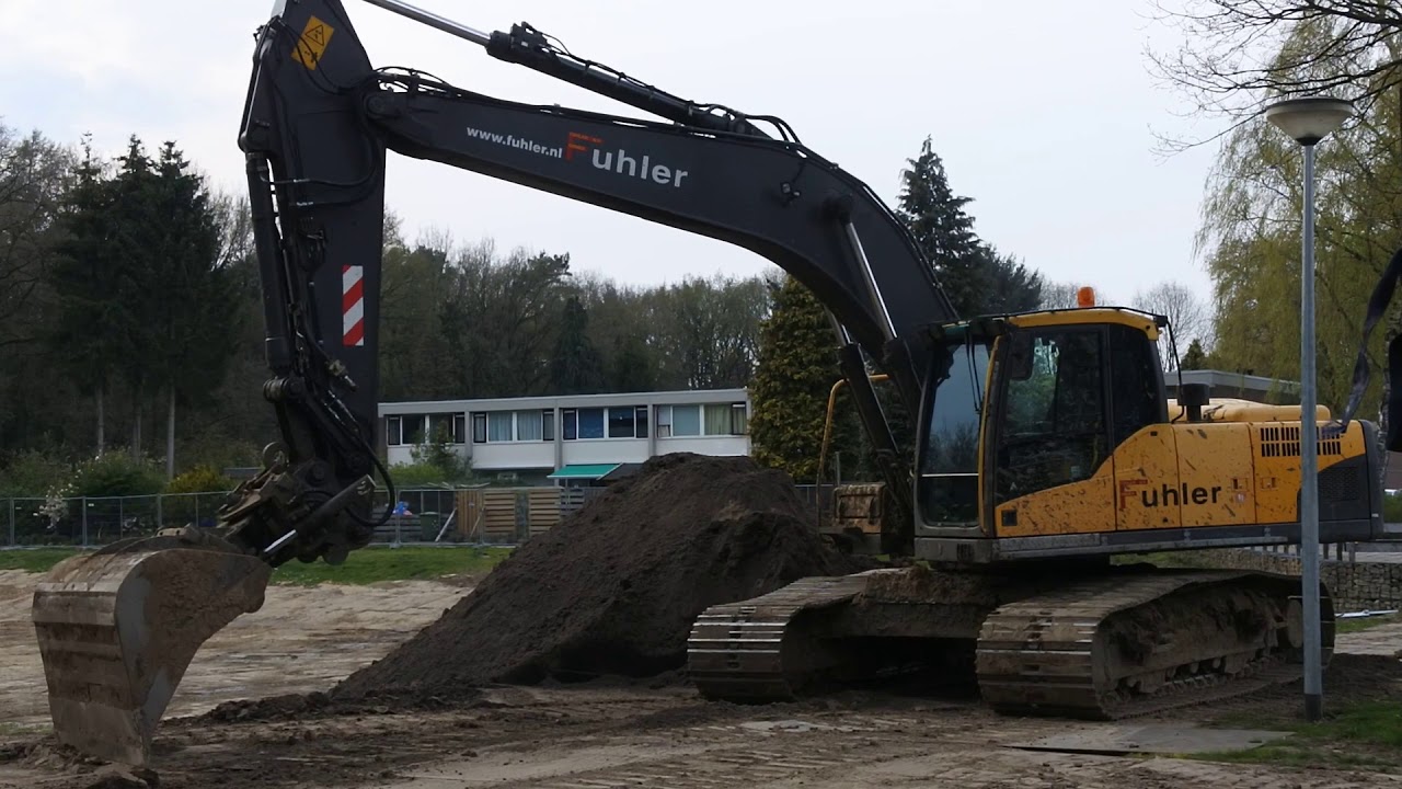 Opknapbeurt vijver Laan van de Eekharst in Emmen van start. YouTube Opknapbeurt vijver Laan van de Eekharst in Emmen van start. YouTube