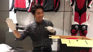 ドゥカティ松戸 アライヘルメット カーボンヘルメット インプレ  ARAI HELMET CORSE CARBON2 DUCATI