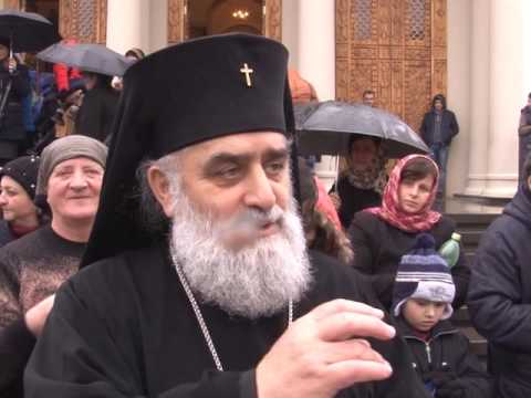 ფოთის საკათედრო ტაძარში სადღესასწაულო წირვა აღევლინა19.01.17