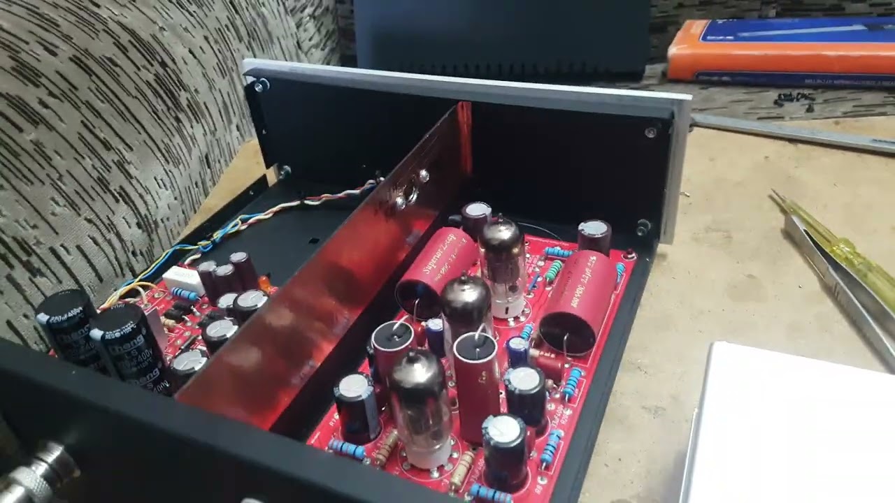 E A R 834 курьёзный случай