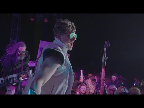 In The Desert Live