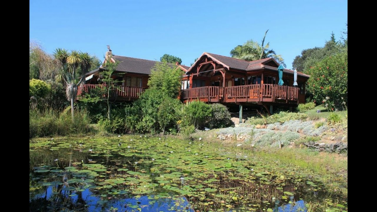 Fish Eagle lodge PG1