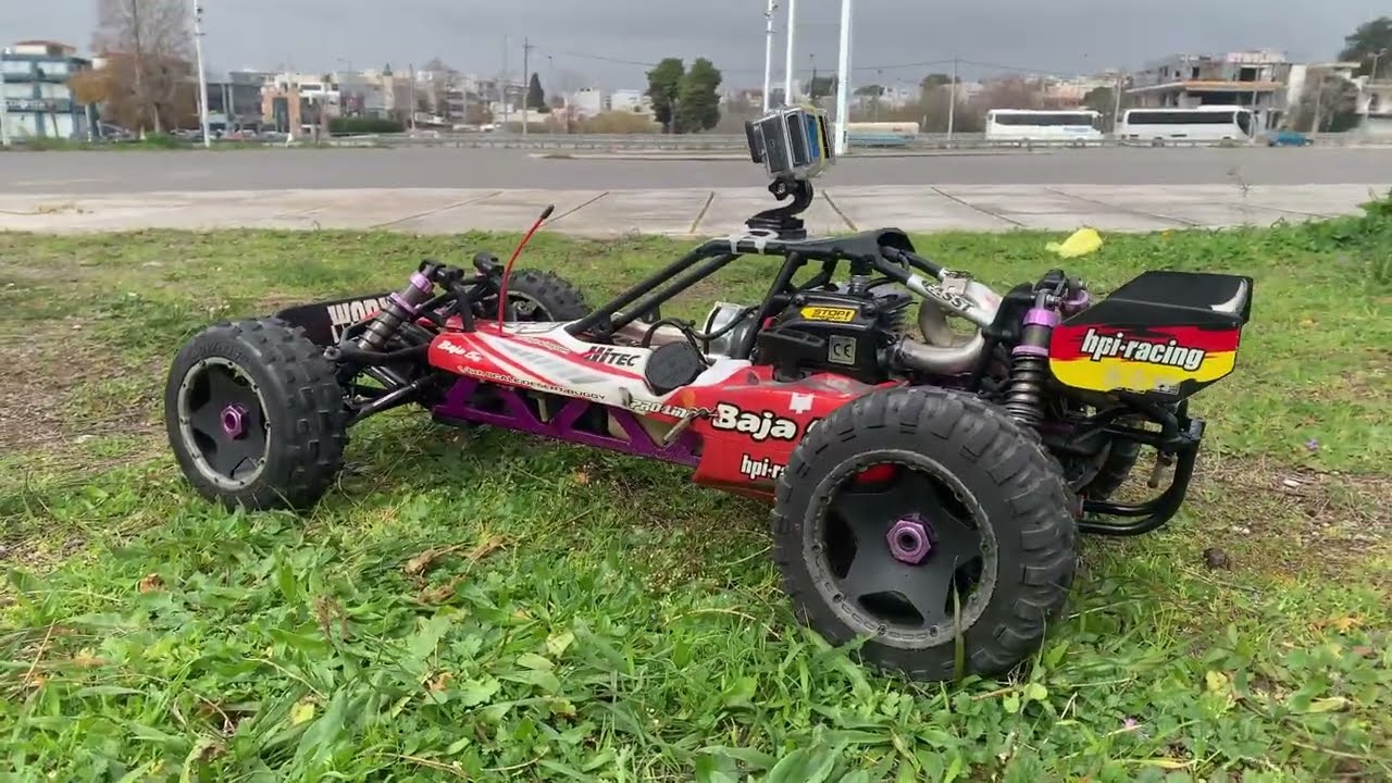 Baja 5b 29cc  in the Sleet.