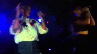 NINA SKY RUNAWAY LIVE