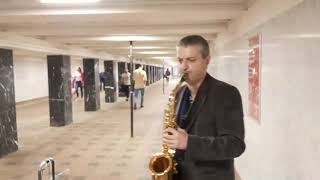 Chi Mai (Le Professionel (Ennio Morricone) - Edgar Pogosov - Saxophone.