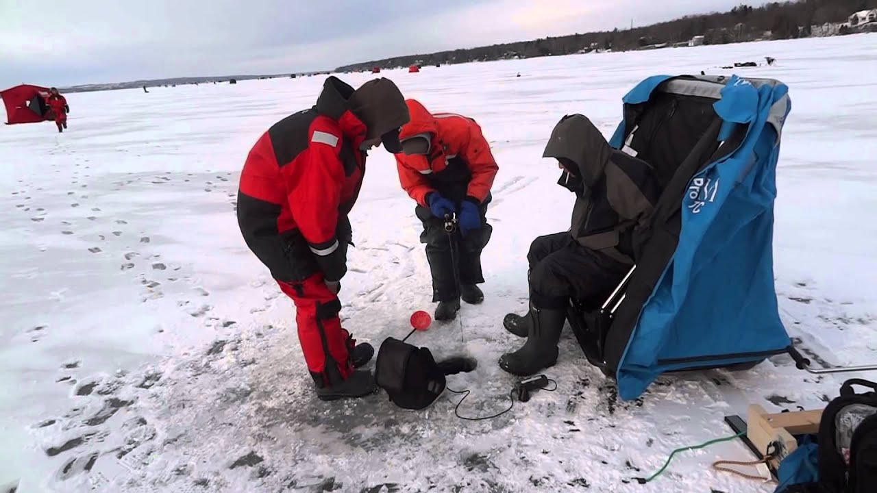 Ice Fishing at Shanty Bay, Feb 11th 2012 YouTube