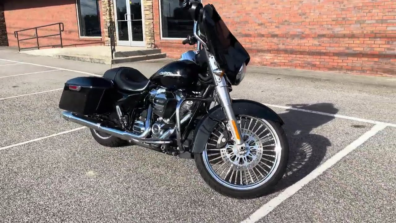 Used 2020 Harley-Davidson Street Glide Motorcycle For Sale In Dothan, AL