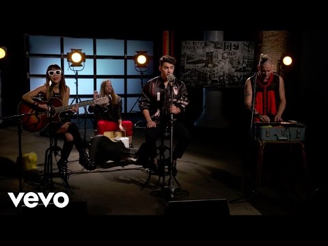 DNCE - Cake By The Ocean - Vevo dscvr (Live)