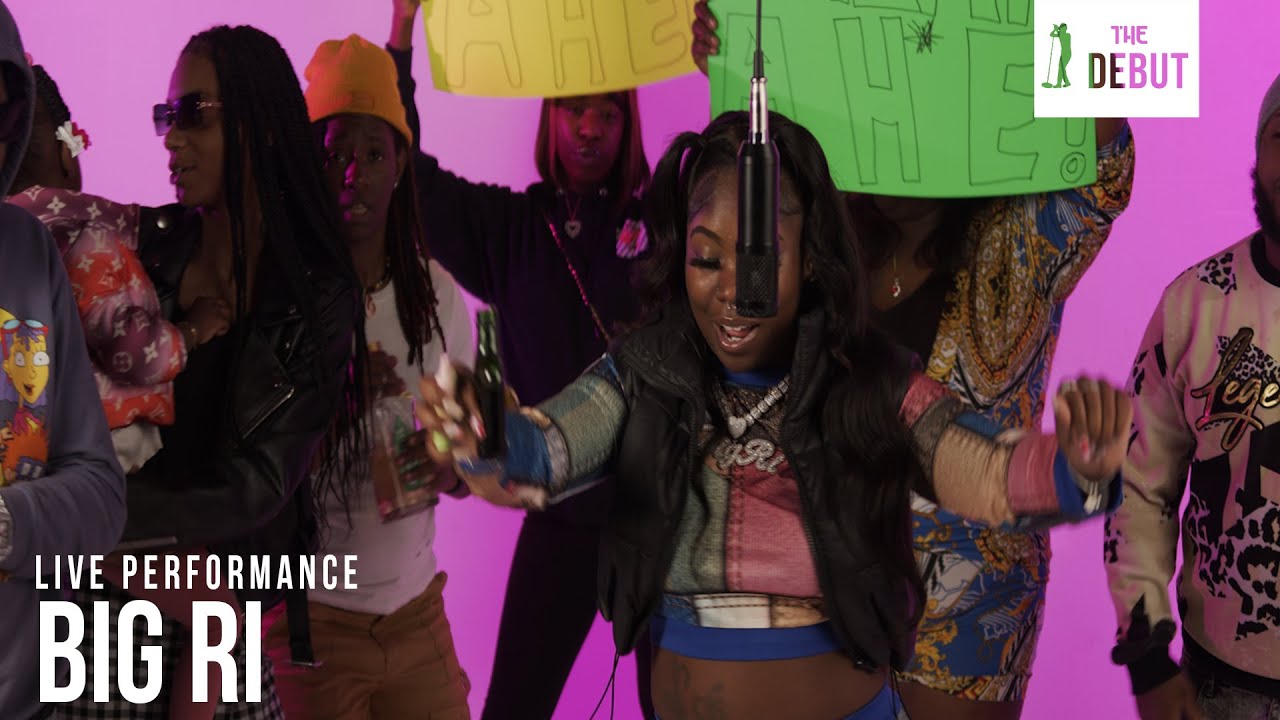 Memphis Rapper Big Ri - She A H*e | Live Performance w/ #thedebut - YouTube