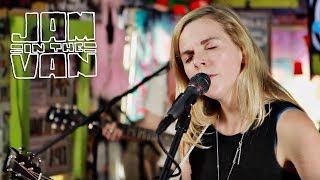 AOIFE O'DONOVAN - "Porch Light" (Live at JITV HQ in Los Angeles, CA 2016) #JAMINTHEVAN chords