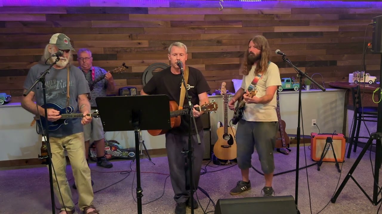 Winston & Crew 1 August 21, 2024 @ThatDamnMaryOpenMic 