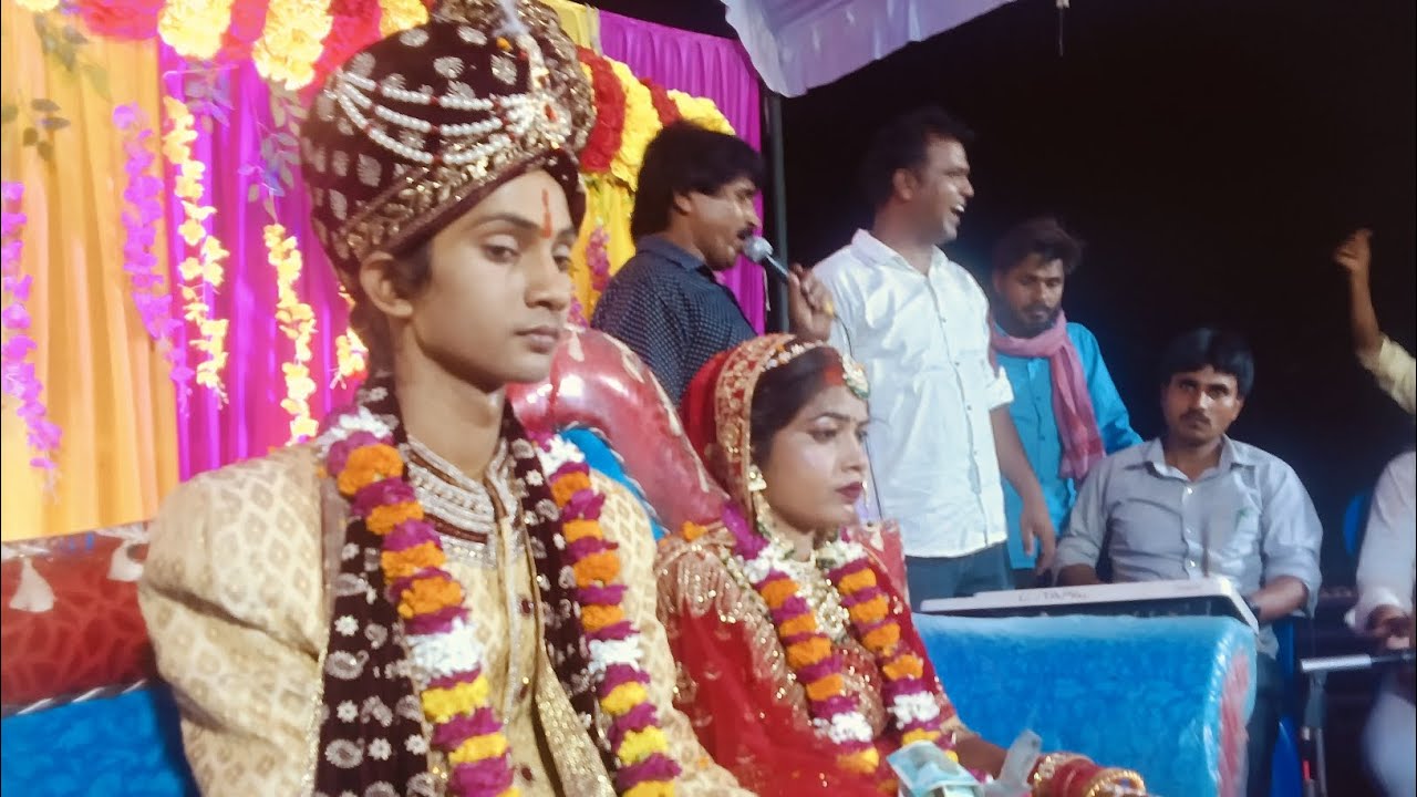 आप लोग देखिए खुशबू रानी की दुल्हन कैसे लगे#मंजू मोहिनी और खुशबू रानी मेरा नया ब्लॉग#song