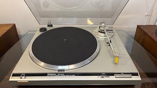 Technics SL-Q200 Quartz Lock Semi Automatic Turntable (Japan)