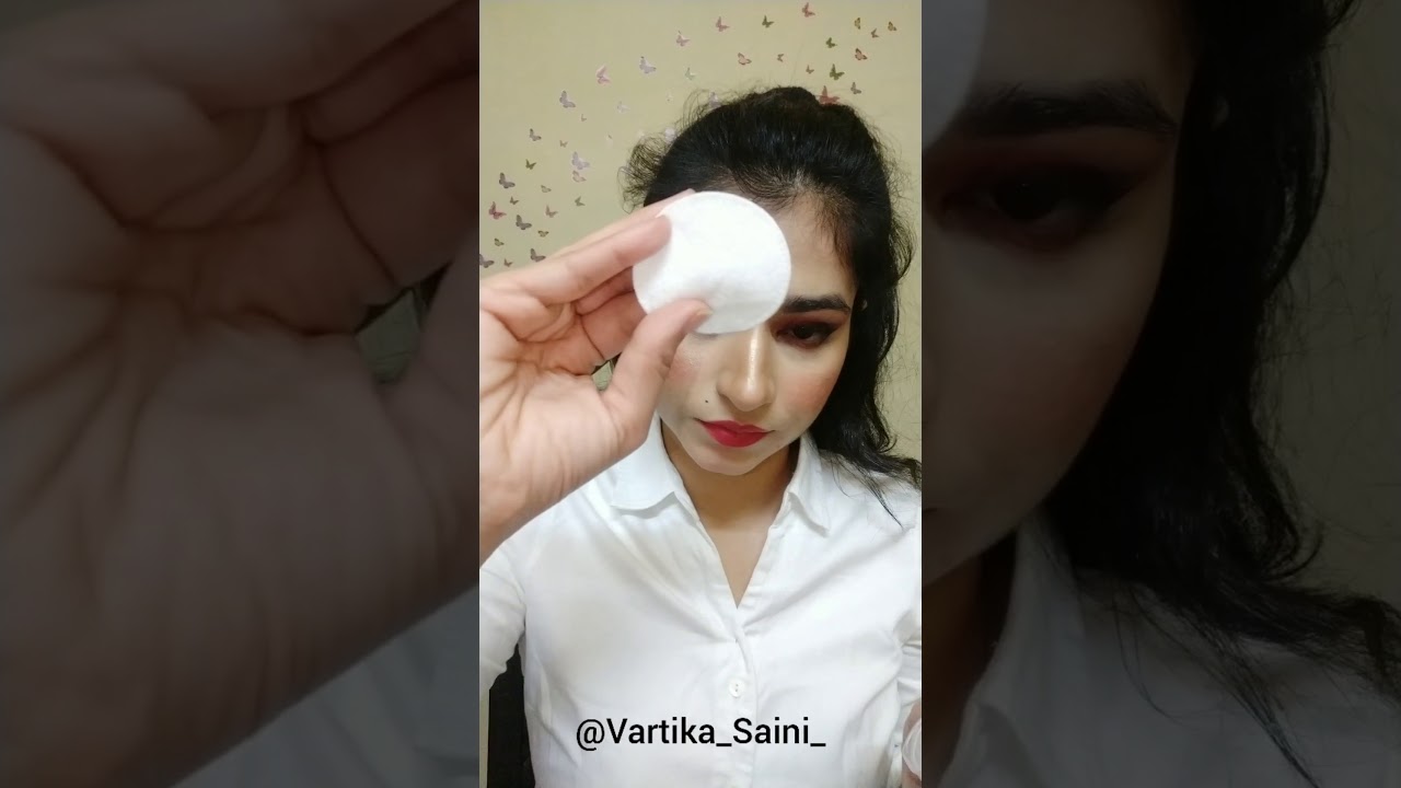 How to remove makeup naturally using Vaseline