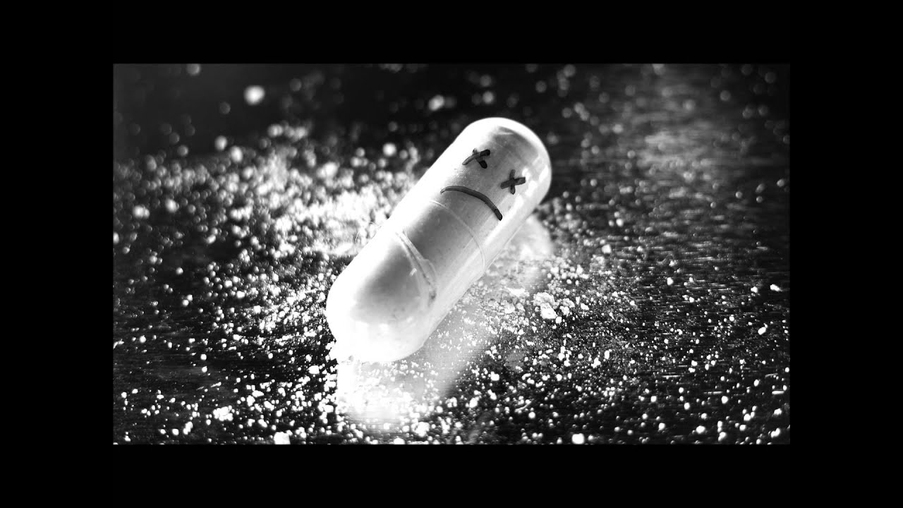 Candyland   Bring the Rain heRobust remix)