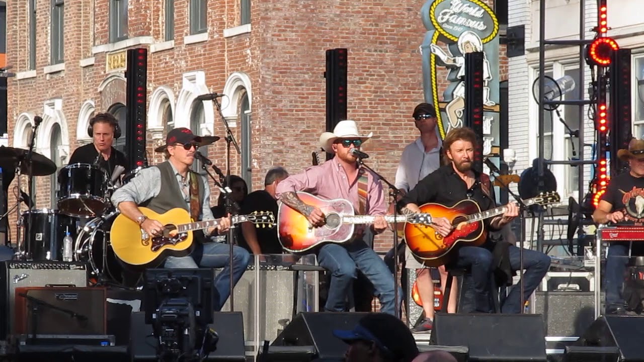 Brooks & Dunn CMT Crossroads with Cody Johnson (Soundcheck) "Red Dirt