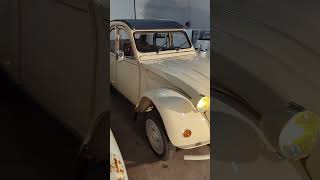 2 CV #classiccars #automobile #classic #voituresanciennes #mechanic  #voyage #fast #2cv #citroen