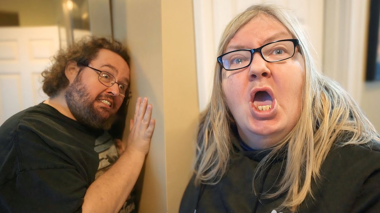BOOGIE2988 ПРЯЧЕТСЯ ОТ ТИНЫ