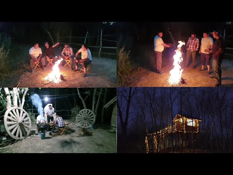 Kampirning semiz dumbasi Tik turgan jinsiy olatni surati