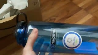 Amazonで買ったナルゲンボトル1.5L 開封動画