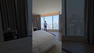 Join me for this magnificent apartment tour #dubairealestate #dmcc #uptowndubai #jumeirahlaketowers