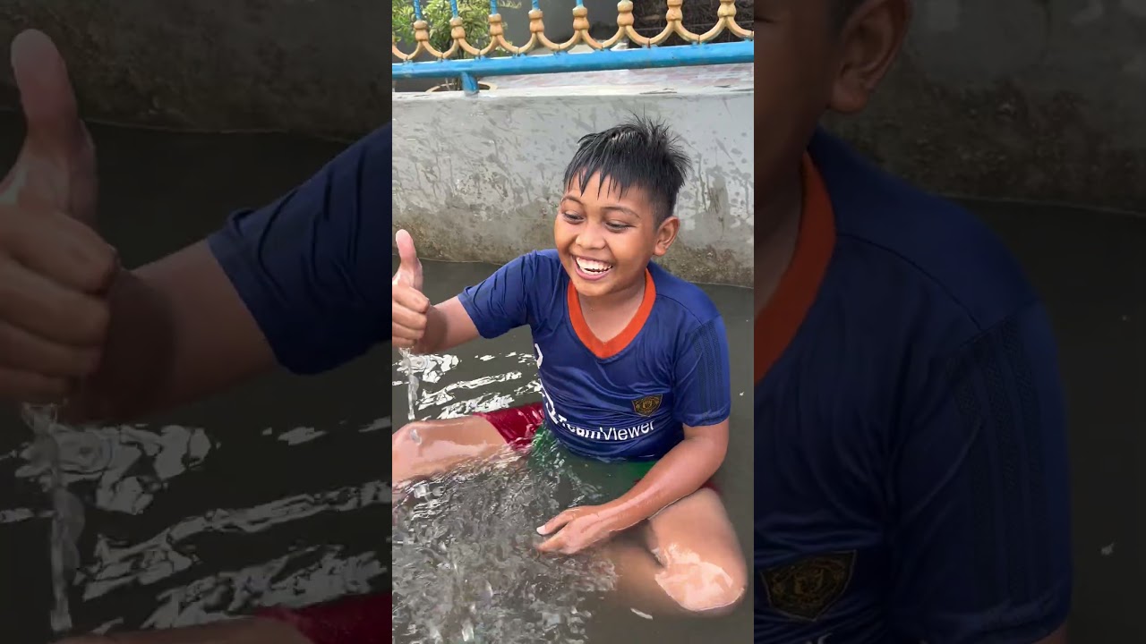 Main air di saat banjir #komedi #lucu #hiburan #funny