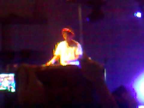 Nitro Microphone Underground Intro