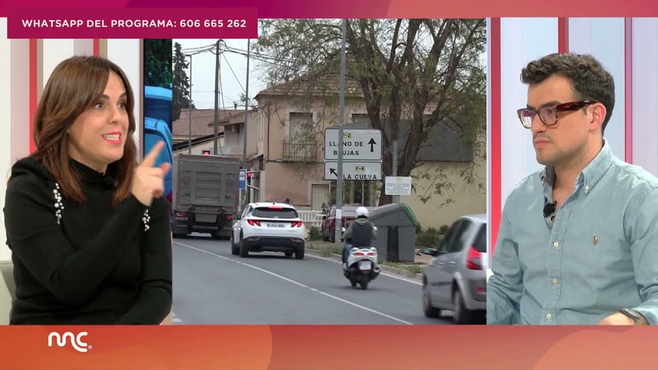 DETENIDOS POR ROBAR LA CADENA DE ORO A UNA MUJER EN LLANO DE BRUJAS