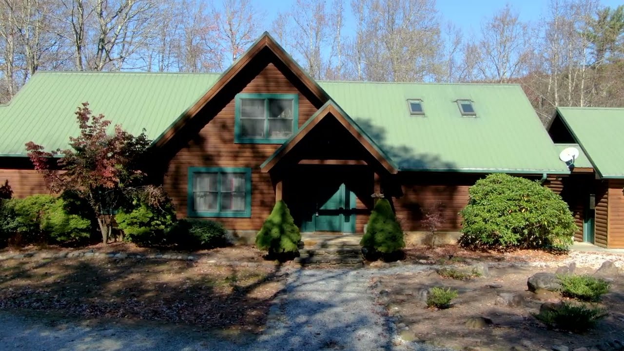 338 Fox Ridge Road - Lake Toxaway, NC