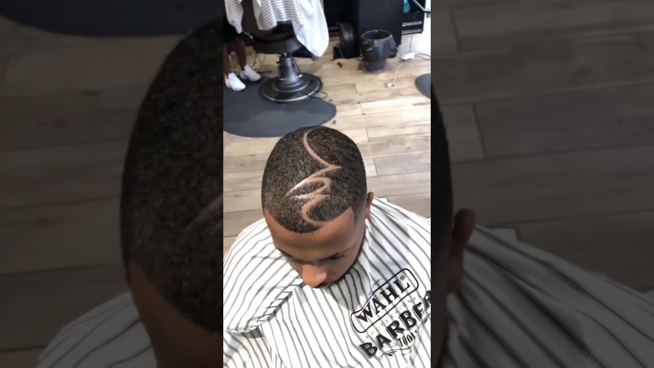 Motif sur cheveux afro