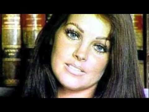 Video: Los Plásticos Y Los Rellenos Hacen Que Priscilla Presley, De 74 Años, Parezca Una Muñeca De Cera