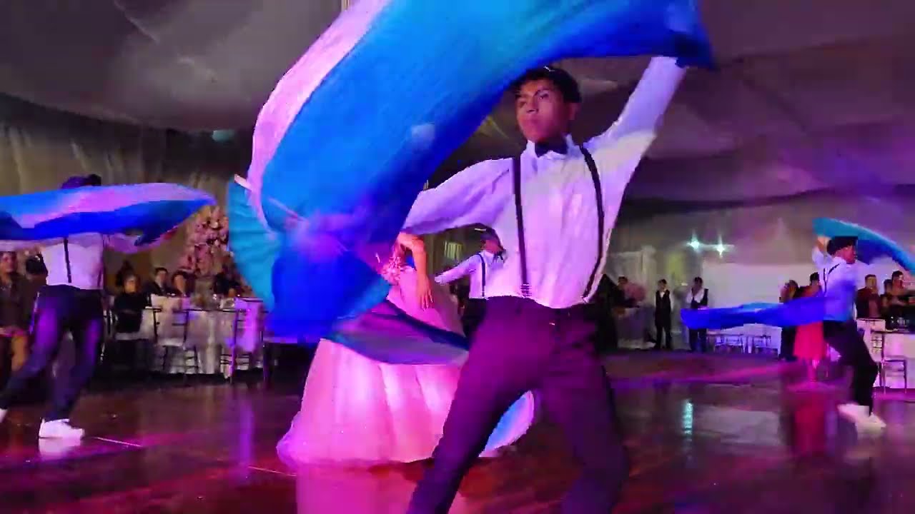 15 años Opening de Entrada || Dirección Coreográfica: Luis León Danza Academica