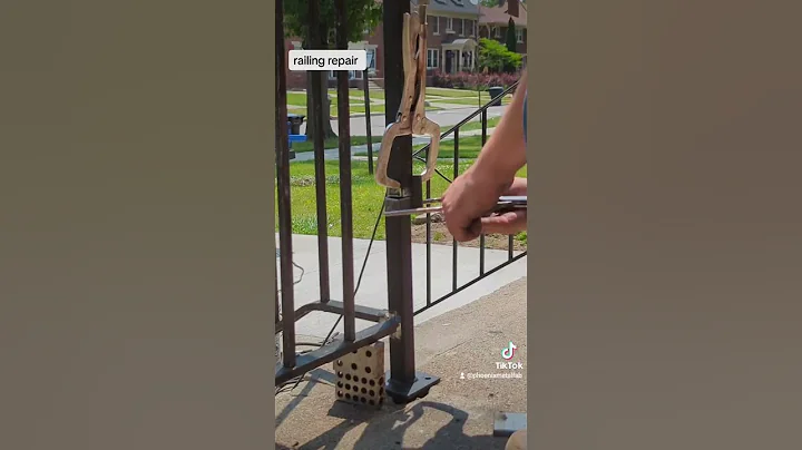 welding repair on railing #moblewelding  #fabrication #weldingproject #welder #welding  #metalwork