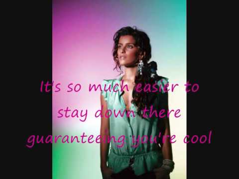 nelly furtado - Shit On The Radio