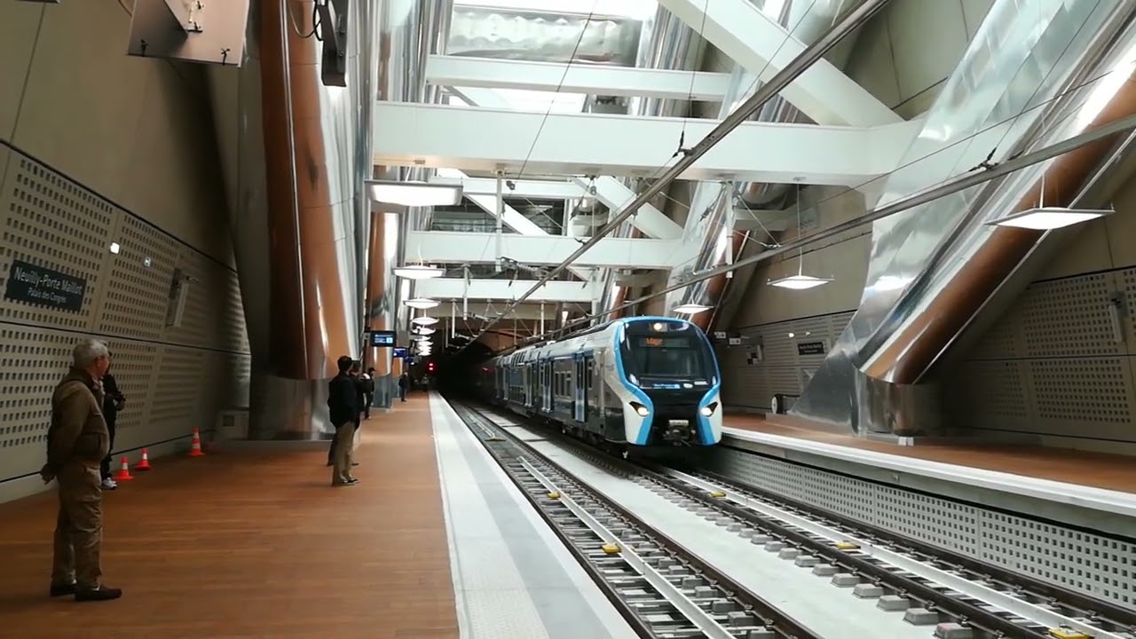 RER E : Spot à Neuilly-Porte Maillot